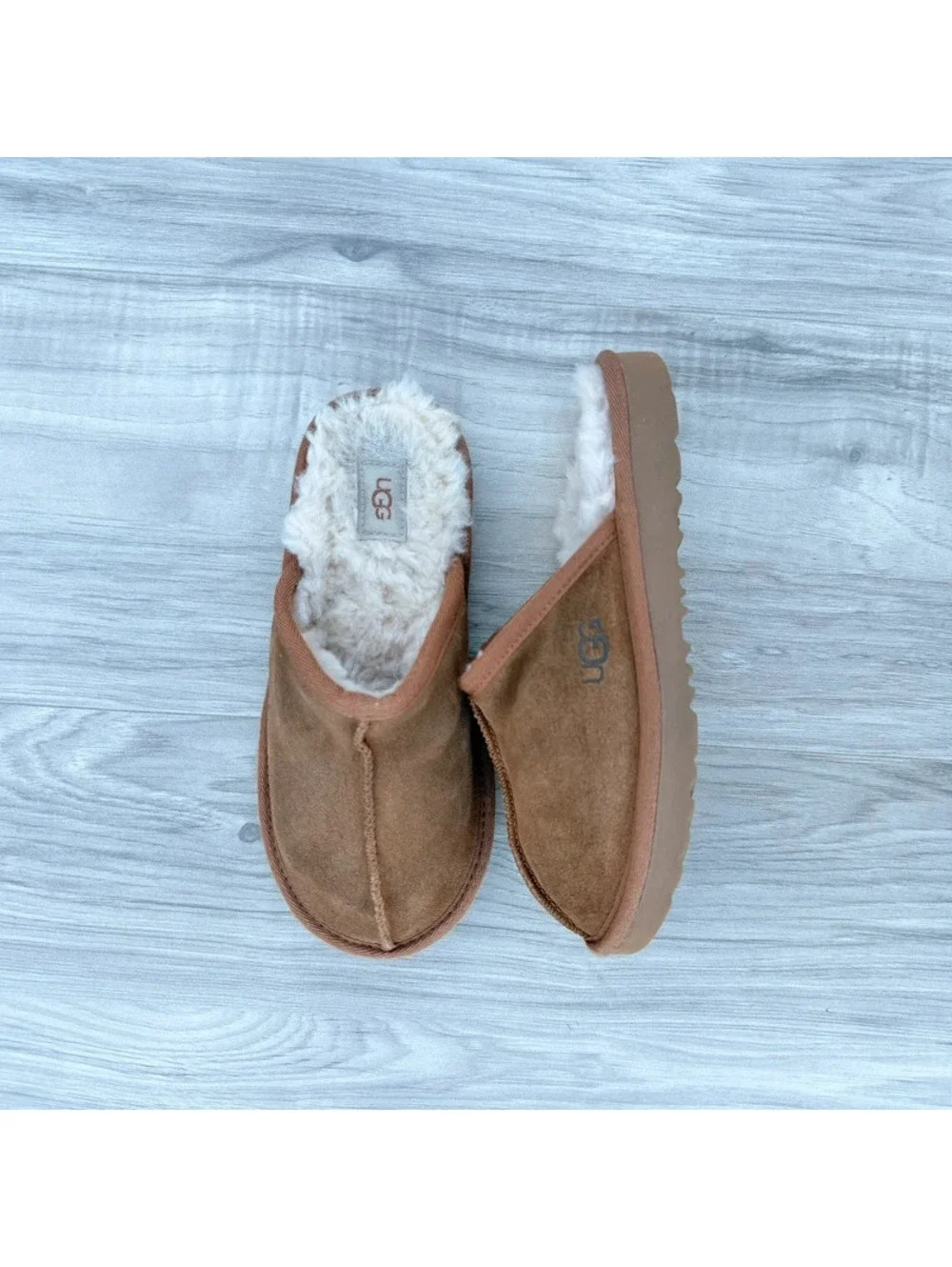 UGG Kids' Keegan Slipper